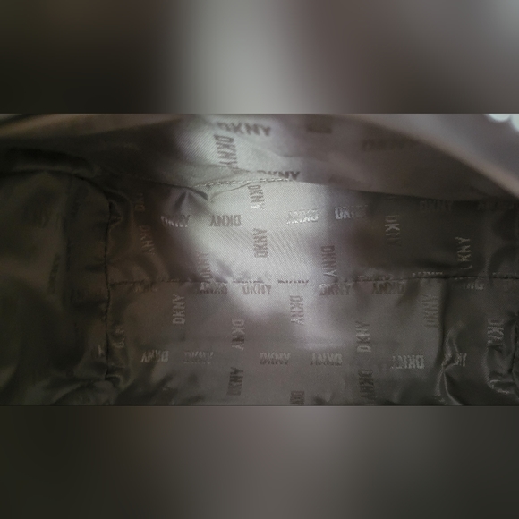 NWT DKNY Bryant Pk Sm Duffle Crossbody- Camel - Picture 6 of 13